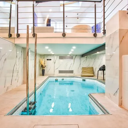 아파트 Deauville Luxury Blue Loft - Sauna And Inside Pool *